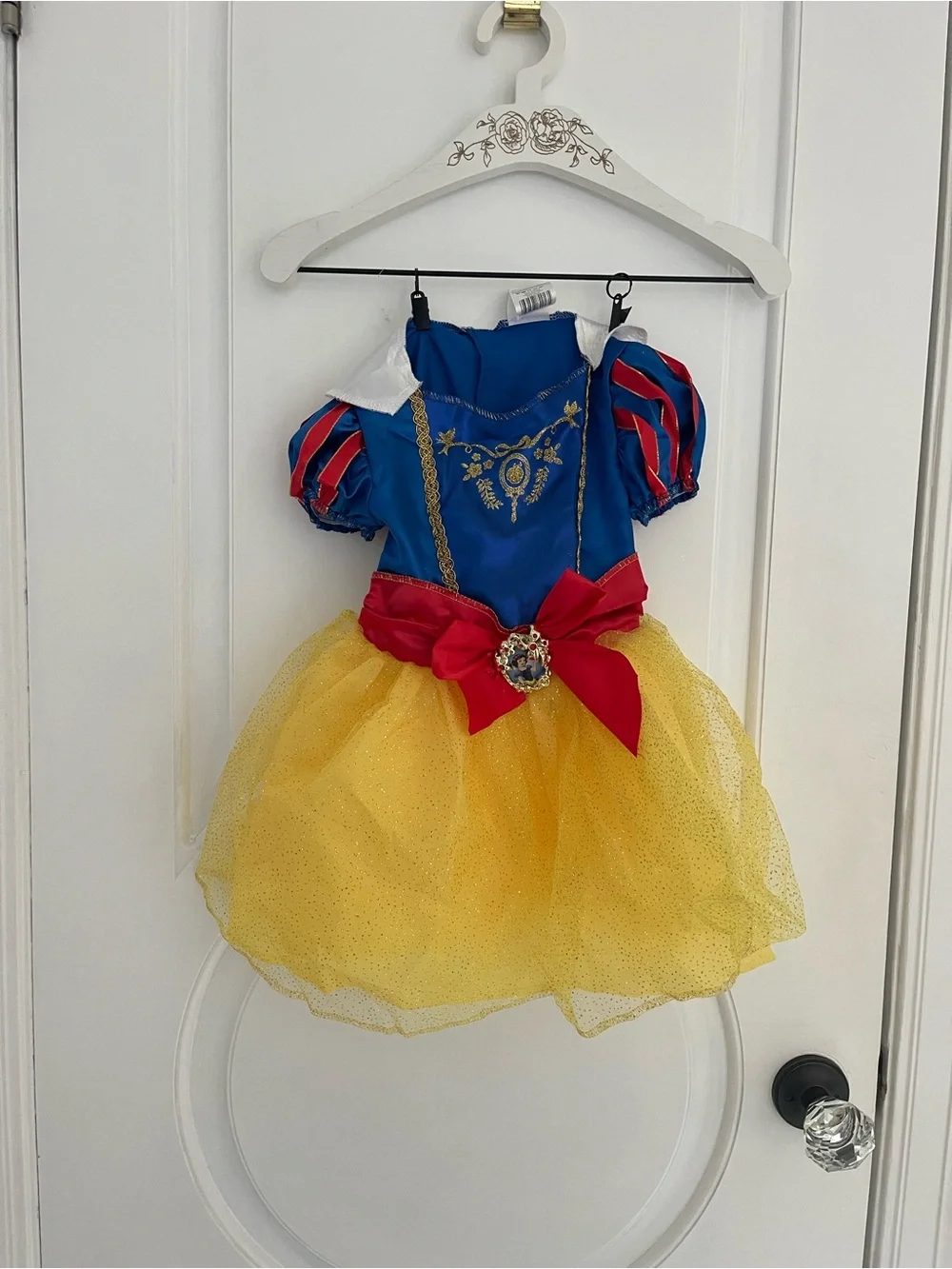 NEW! Official Disney Princess Snow White costume